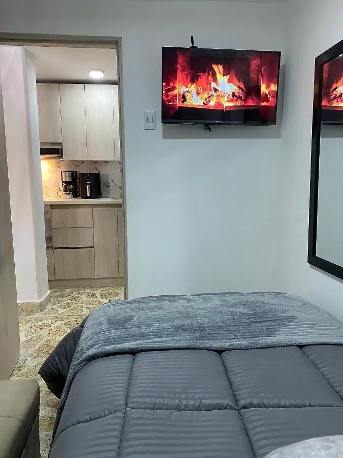 Encantador Loft Central En Medellin - Rosales Apartment