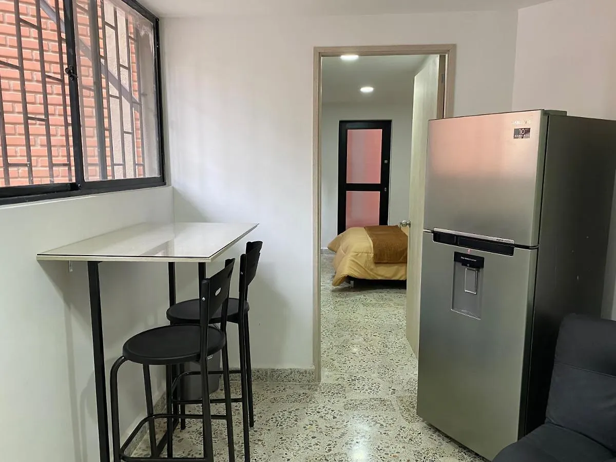 Encantador Loft Central En Medellin - Rosales Apartment Colombia