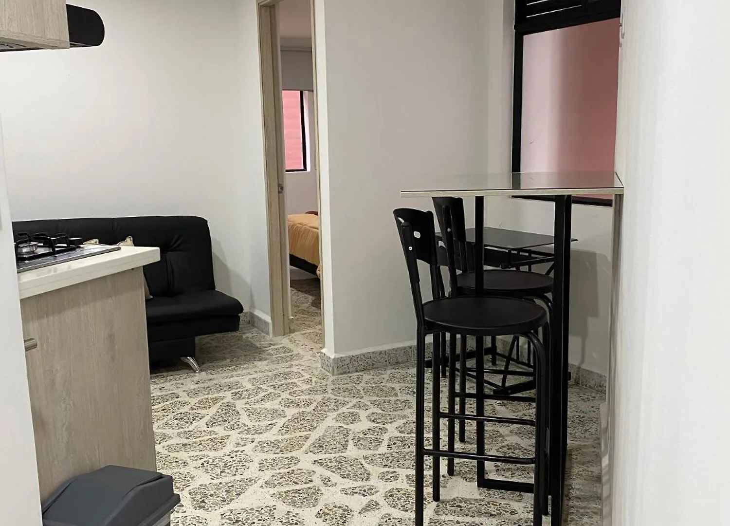 Encantador Loft Central En Medellin - Rosales Apartment 0*,